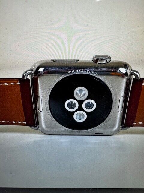 Hermes - Apple Watch 42MM Case & Brown Leather Band | eBay Hermes - Apple Watch 42MM Case & Brown Leather Band | eBay