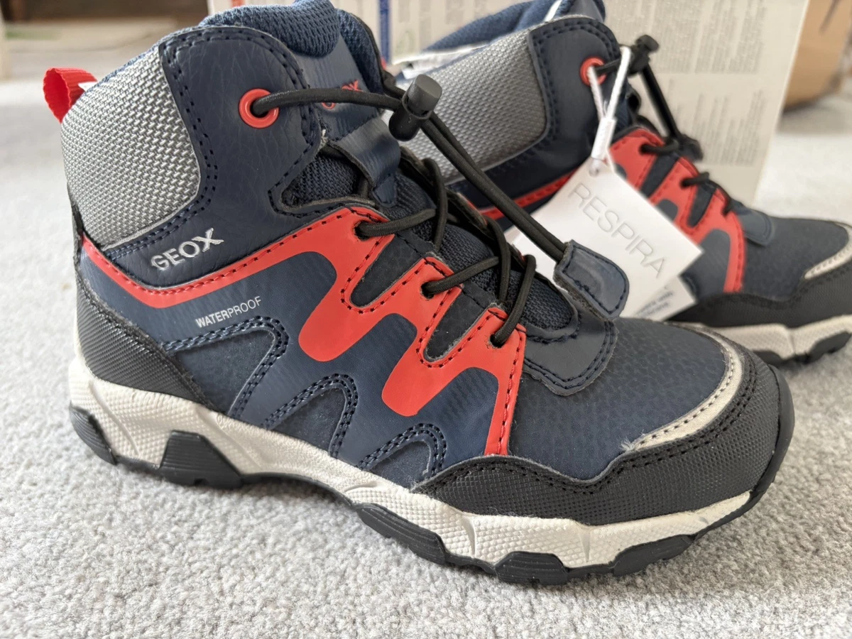 Geox Jongens J Flexyper Boy Sneakers, zwart, 28 EU