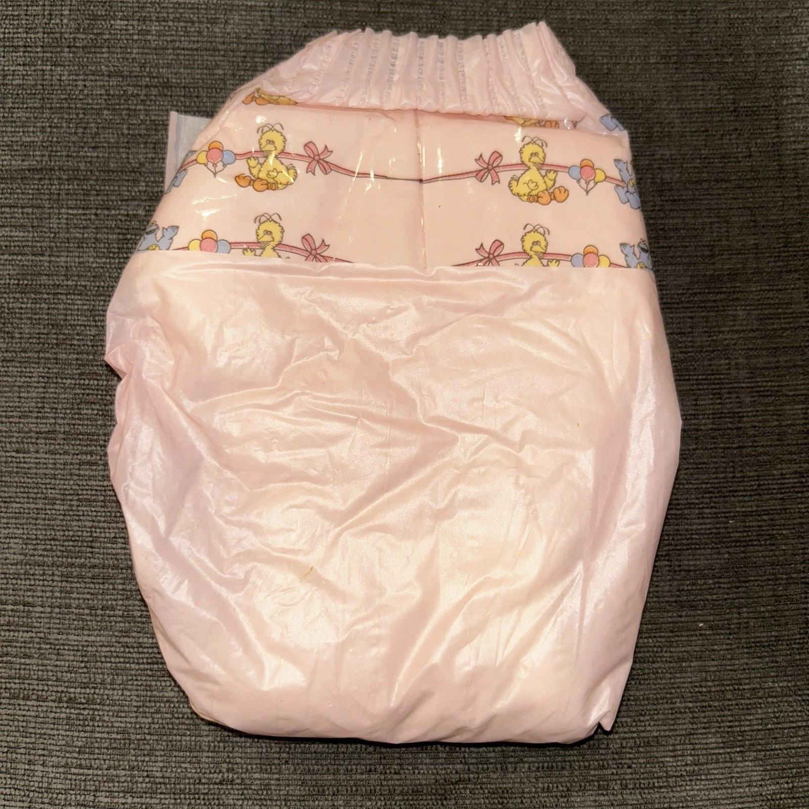 1987 Luvs Deluxe VTG Plastic Diaper Muppets Big Bird Sesame Street Pink Vintage