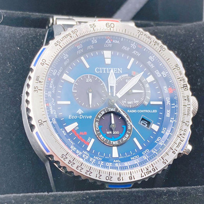 Used Citizen Eco-Drive WR200 Radio Controlled Blue Watch E660