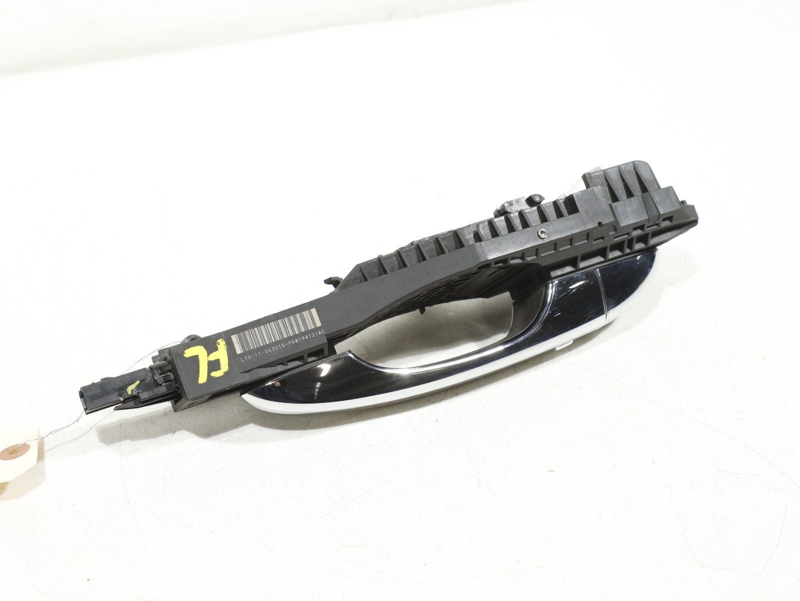 2014-2020 Maserati Ghibli Front LEFT Side Exterior Door Handle OEM 21K