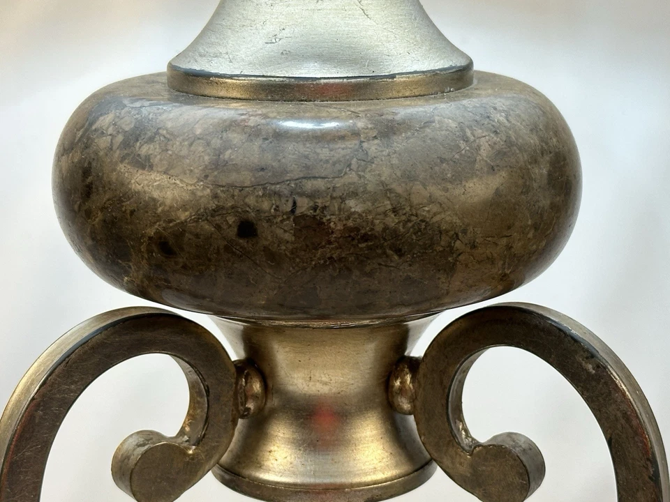 "Elegante lámpara de mesa con base de desplazamiento acabado dorado champán con pantalla de campana 35""" Foto 4 de 4