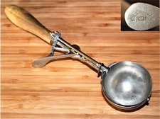 Gilchrist's Number 31 Ice Cream Scoop circa 1915-1920