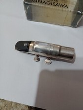 Yanagisawa mouthpiece for  Alto sax No. 5 Slightly tarnished.