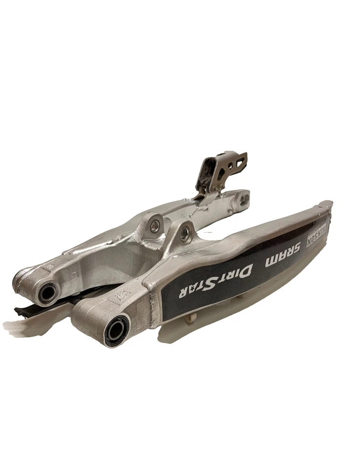 2021 YAMAHA YZ450F CHASSI BRAÇO OSCILANTE SERVE 18-25 450F 19-25 250F - Imagem 3 de 4