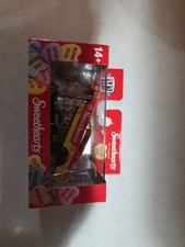 New M2 Machines Sweethearts 1971 Dodge Challenger Funny Car Valentines Day