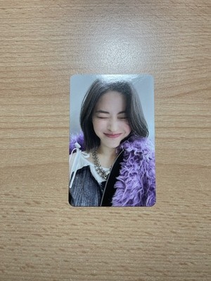 Ryujin Itzy Mini Album Cheshire Standard Edition Photocard D