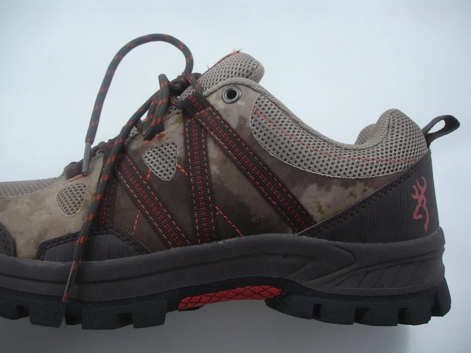 Men's sz 10.5 M Browning Plainsman Mossy Oak Camouflage Hunting Shoes Low Boots - Image 2 of 4