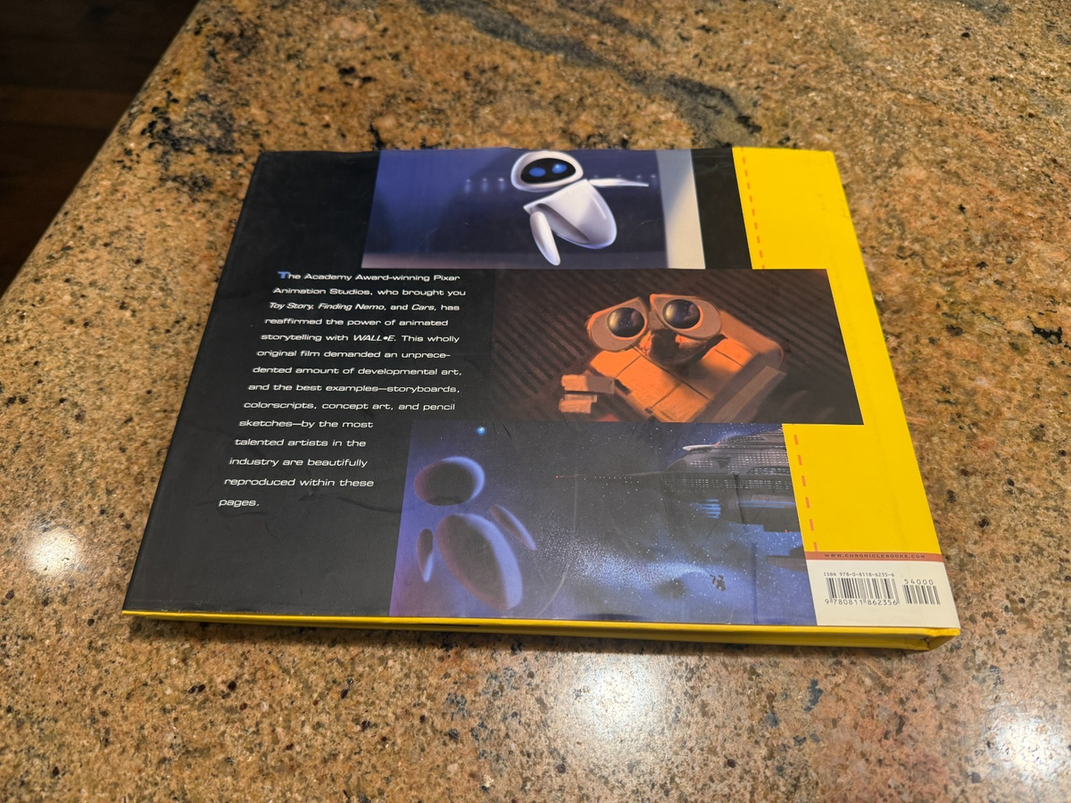 洋書 The Art of Wall-E The Art of WALL.E: Hauser, Tim, Stanton, Andrew: Amazon.com