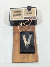 AMECO OCM-2 Morse Code Practice Oscillator Leeds Northrup Contact Key Telegraph 