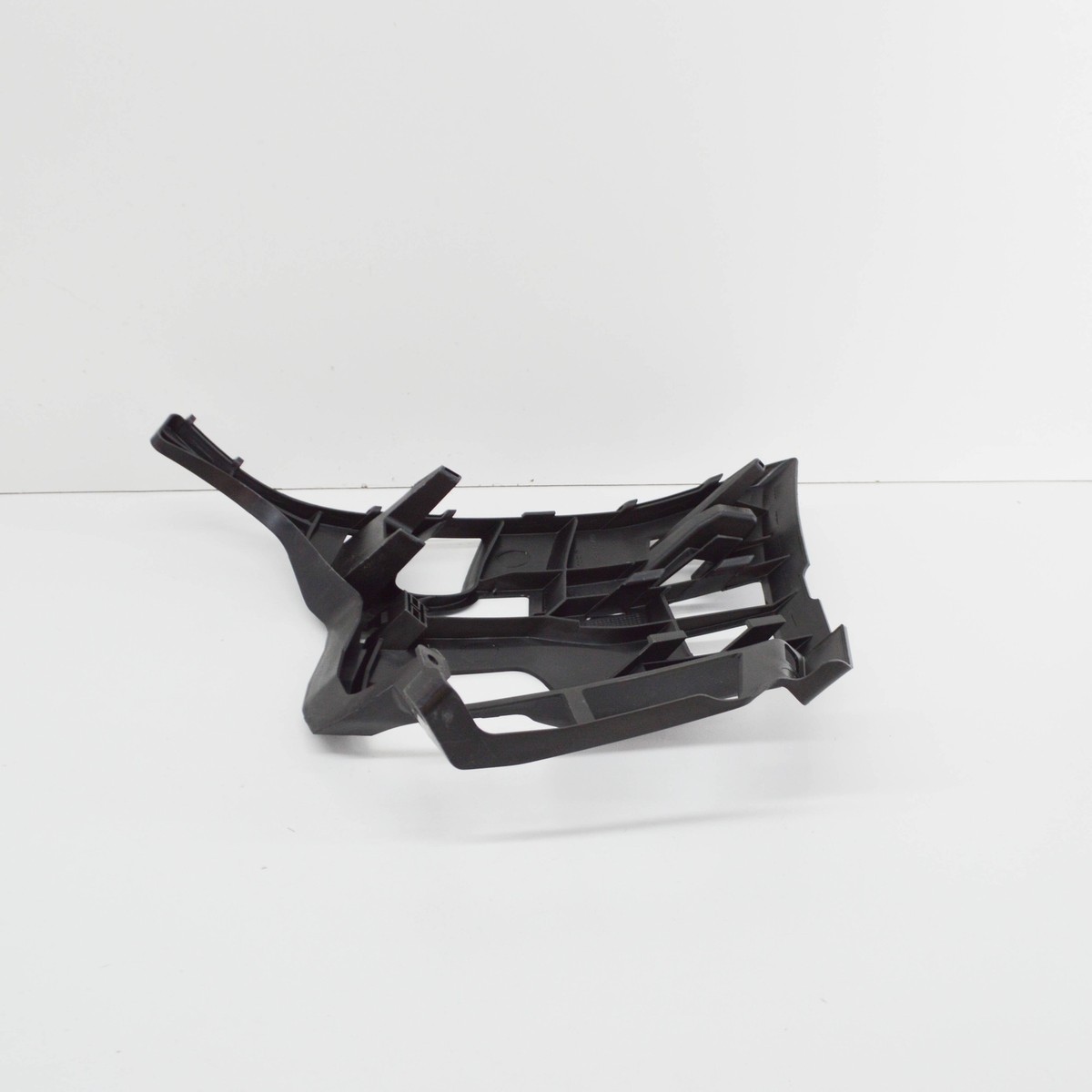 FORD GALAXY MK2 Front Right Bumper Bracket 1377203 6M21-17E856-BB  