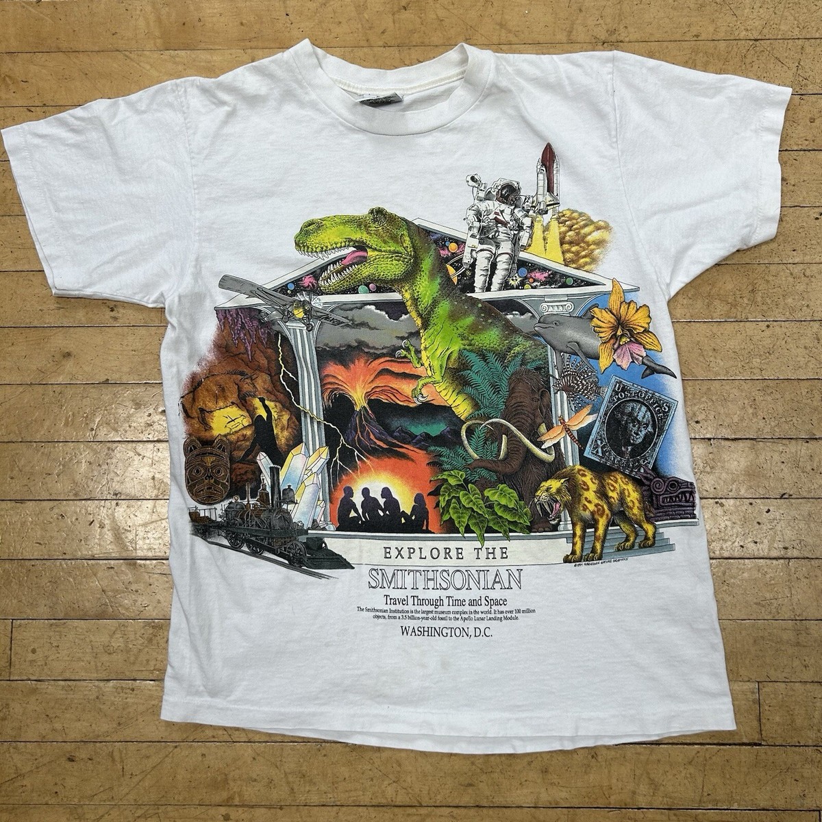 Vintage Smithsonian LG Museum Tee Shirt Dinosaurs Travel Through