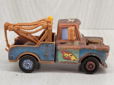 DISNEY PIXAR CARS TOW MATER DIE CAST TRUCK V2798 | eBay