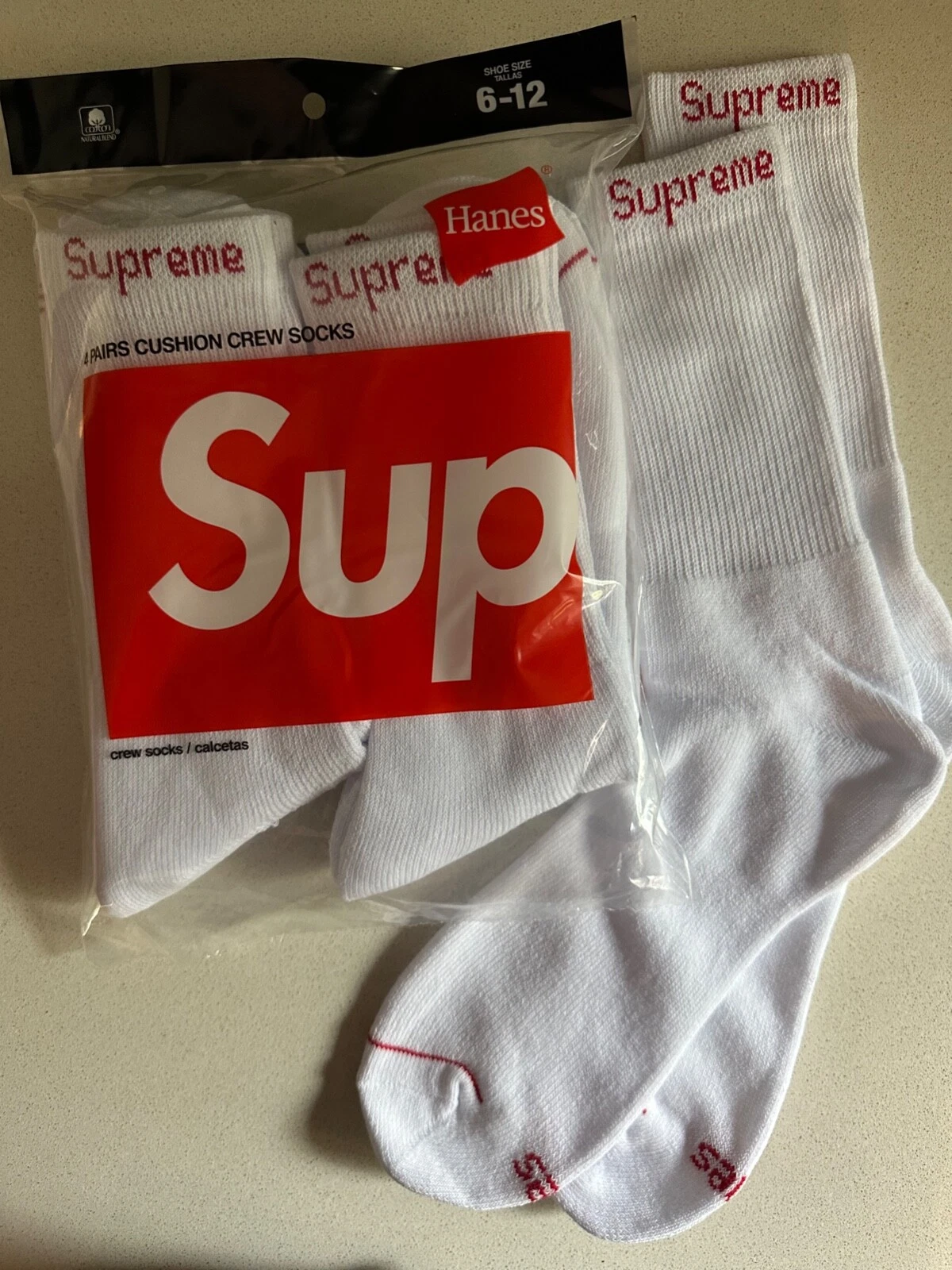 *AUTHENTIQUE VÉRIFIÉ * Chaussettes Supreme / Hanes Crew   Blanc, Lot de 4, Taille 6 12