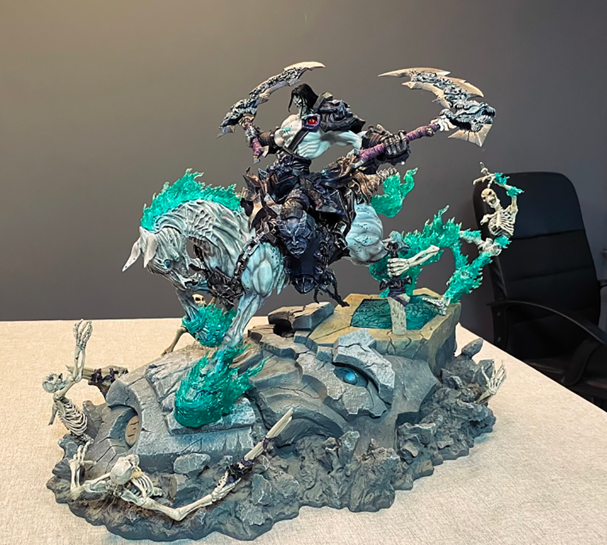 Demonflame studio 1/6 Darksiders Death Knight Collectible Statue