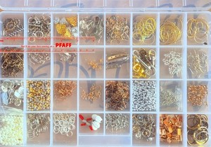 Plastic Beading Container And Findings