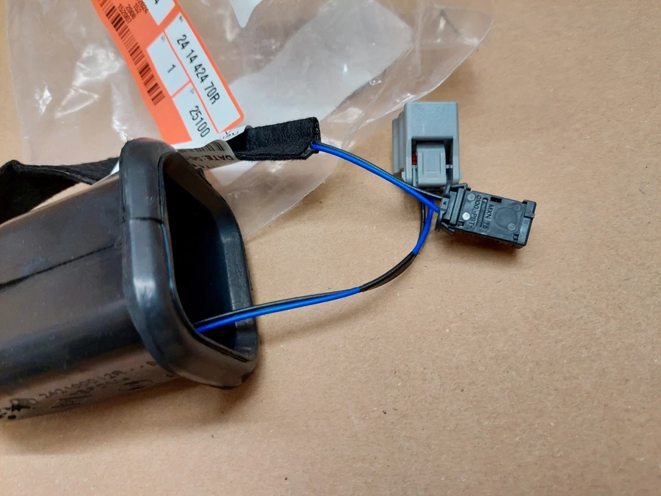 Renault Master MK3 Rear Taillight Wiring Loom 241442470R 2010-2024 Genuine NEW - Image 4 of 4