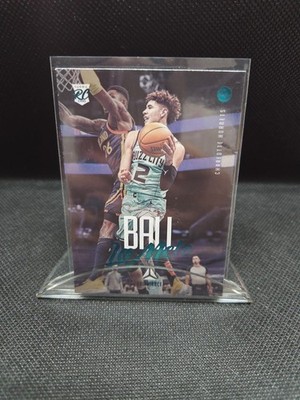 2020-21 Panini Chronicles - Luminance LaMelo Ball #147 Teal (RC)