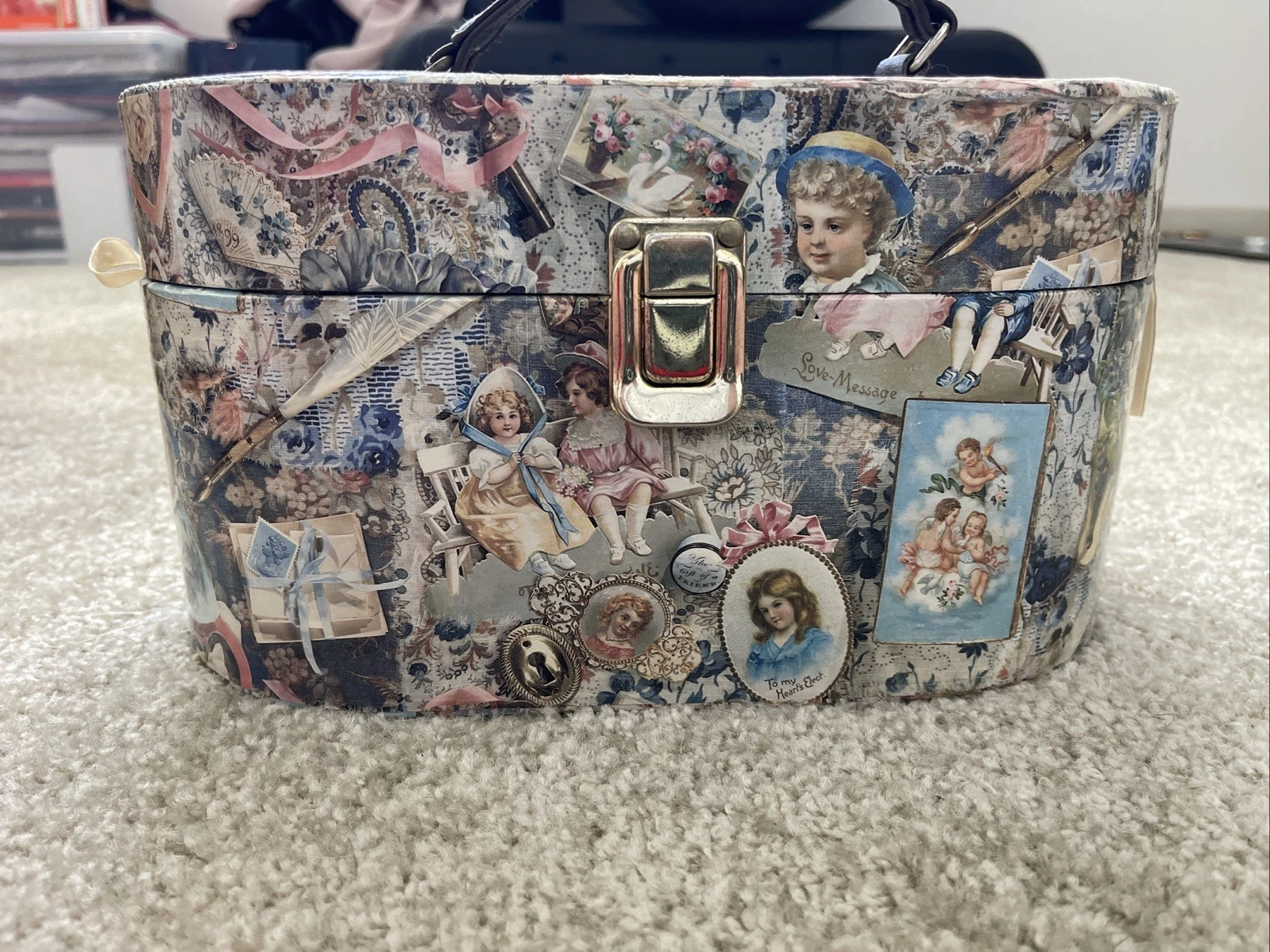 Vintage Tri Costal Design Makeup Vanity Case With Mirror 11.5x6.5