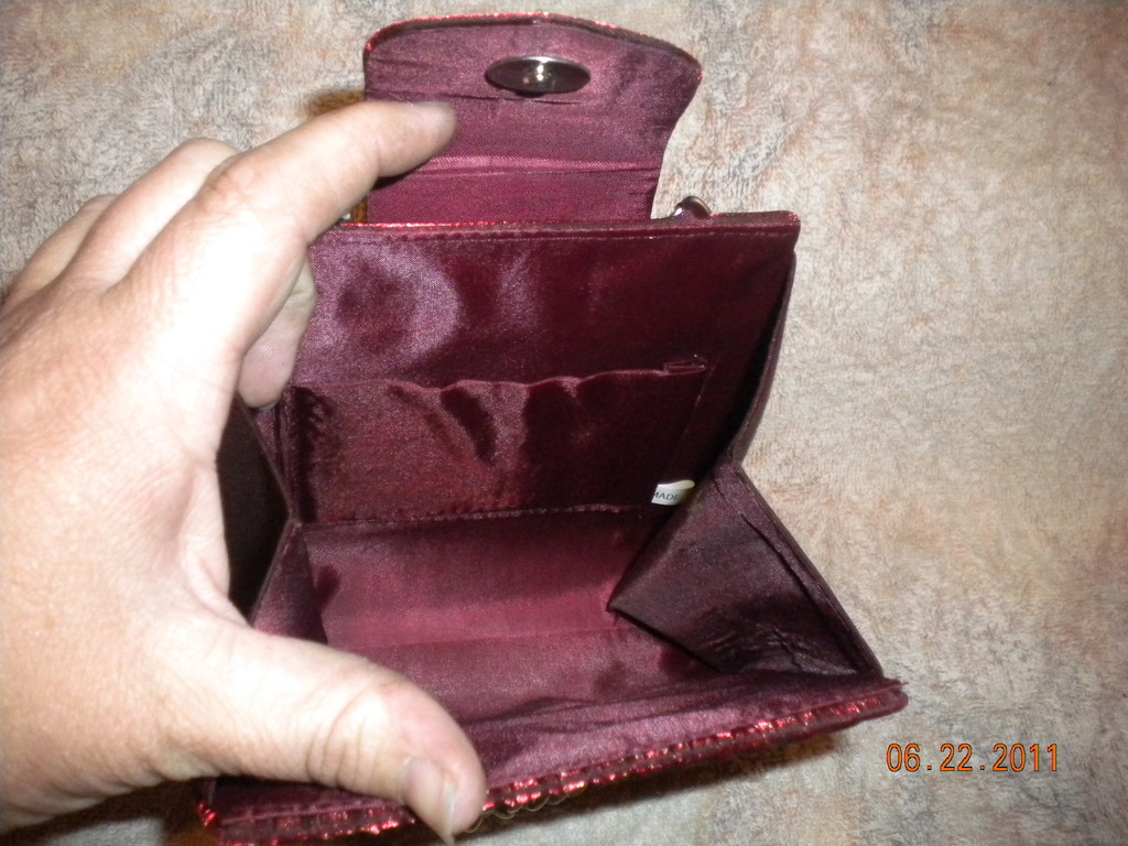 Picture 3 of 4