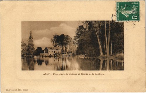 CPA LE VILLAGE et le Chateau de Chateaubourg (443980) EUR 7,99