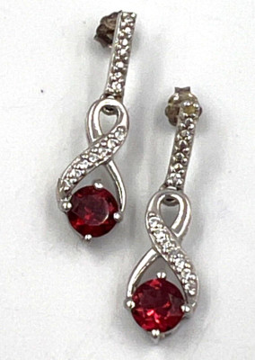 Vintage Sterling Silber Ohrhänger Set mit einem großen Granat & weißen Edelsteinen
