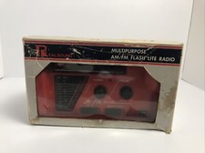 Vintage Realsound RP-318. MULTIPURPOSE AM/FM FLASH LITE RADIO.SIREN Pink NOS