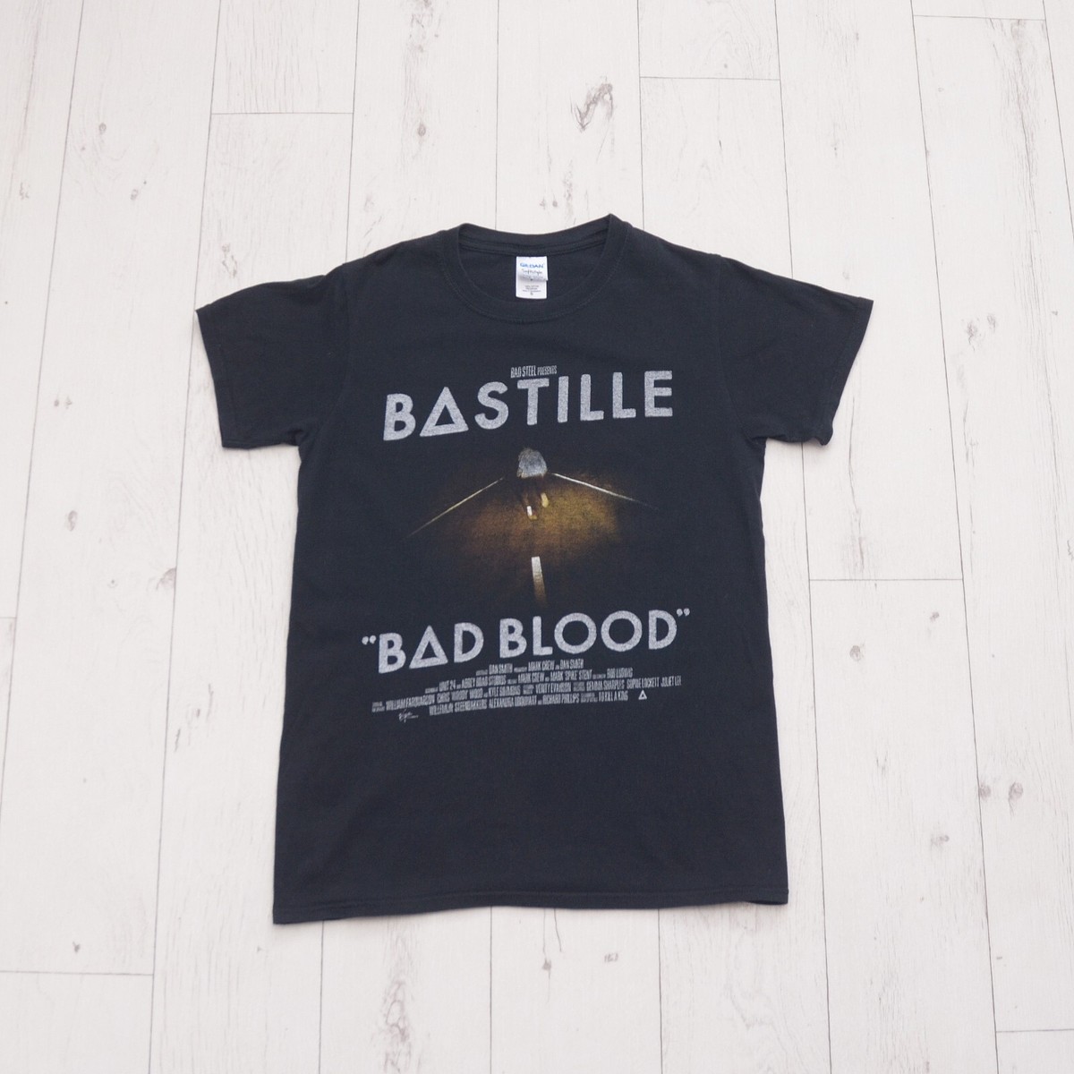 Vintage Bastille Bad Blood Indie Pop 2013 Tour T-Shirt Y2K