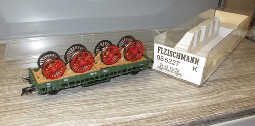 Fleischmann H0 985227 DB Niederbordwagen + mit Lokrädern , unbespielt | Zustand: Gebraucht