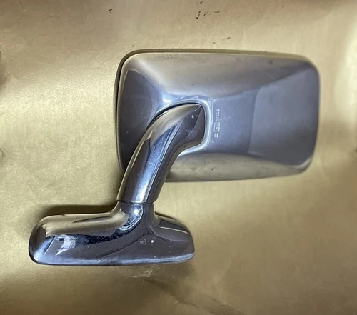 LEFT SIDE CHROME MIRROR 51161821793 FOR BMW 2002 2002Tii