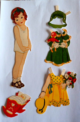 Anziehpuppe, Papierpuppe, Paper Doll..  MANUELA    ..