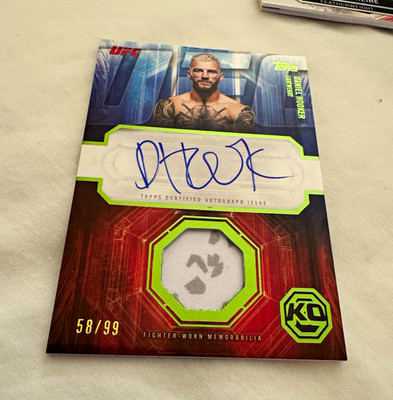 Topps UFC Knockout - Dan Hooker Autograph Relic Fighter-Worn #58/99