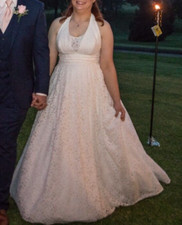 Wedding Dress Complete Set David's Bridal including Slip and Veil. FREE SHIPPING