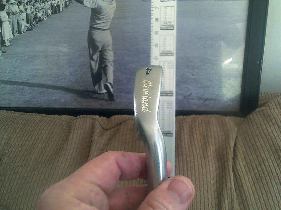 Cleveland CG4.. #4 Iron.. Factory Stiff Steel Shaft.. MRH.. Nice Looky!! - Image 3 of 4