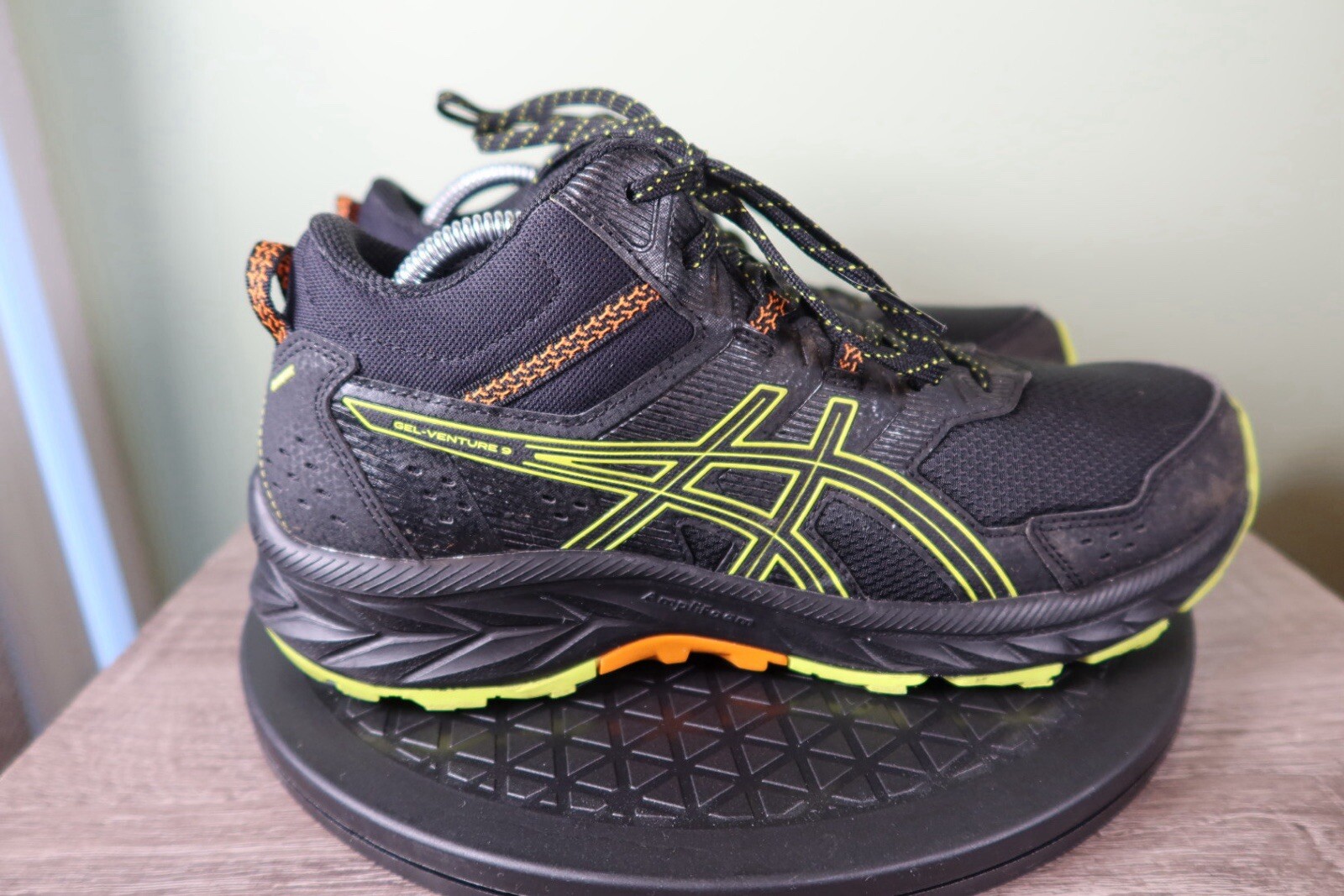 Mens Asics Gel Venture 9 Midtop Trail Hiking Shoes Sneakers - Size 9 No Insoles