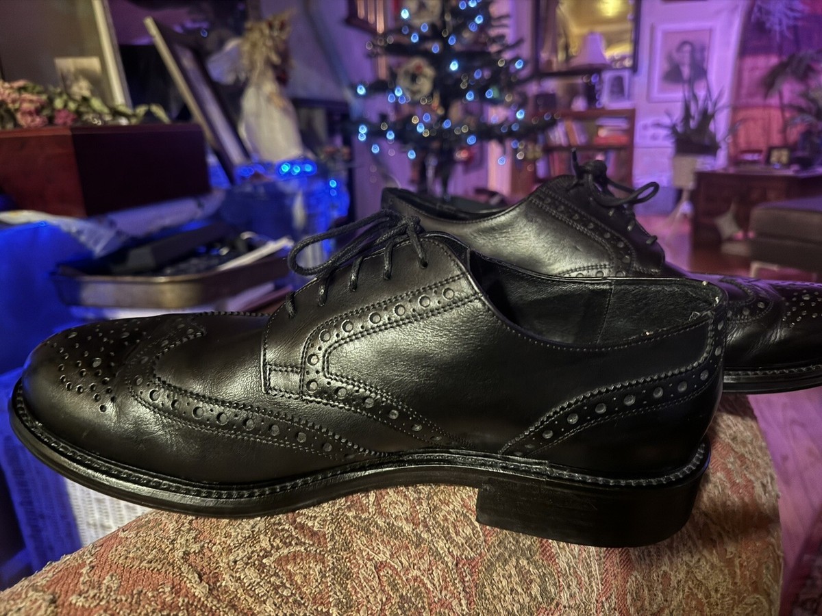 BANANA REPUBLIC Black LEATHER WINGTIP OXFORDS LACE UP DRESS 