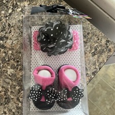 Baby Girl Newborn To 6 Months Booties  Headband Gift Set