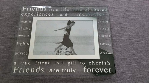 Friends Landscape Orientation photo frame 6x4in | eBay UK