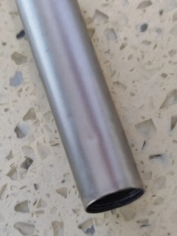 Caneta-tinteiro LAMY persona titânio peça CAP titânio usada - Imagem 2 de 4