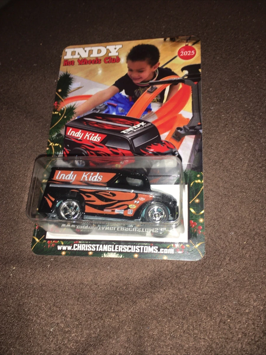 Hot Wheels Dairy Delivery Delivery Truck Diecast & Toy Vehicles