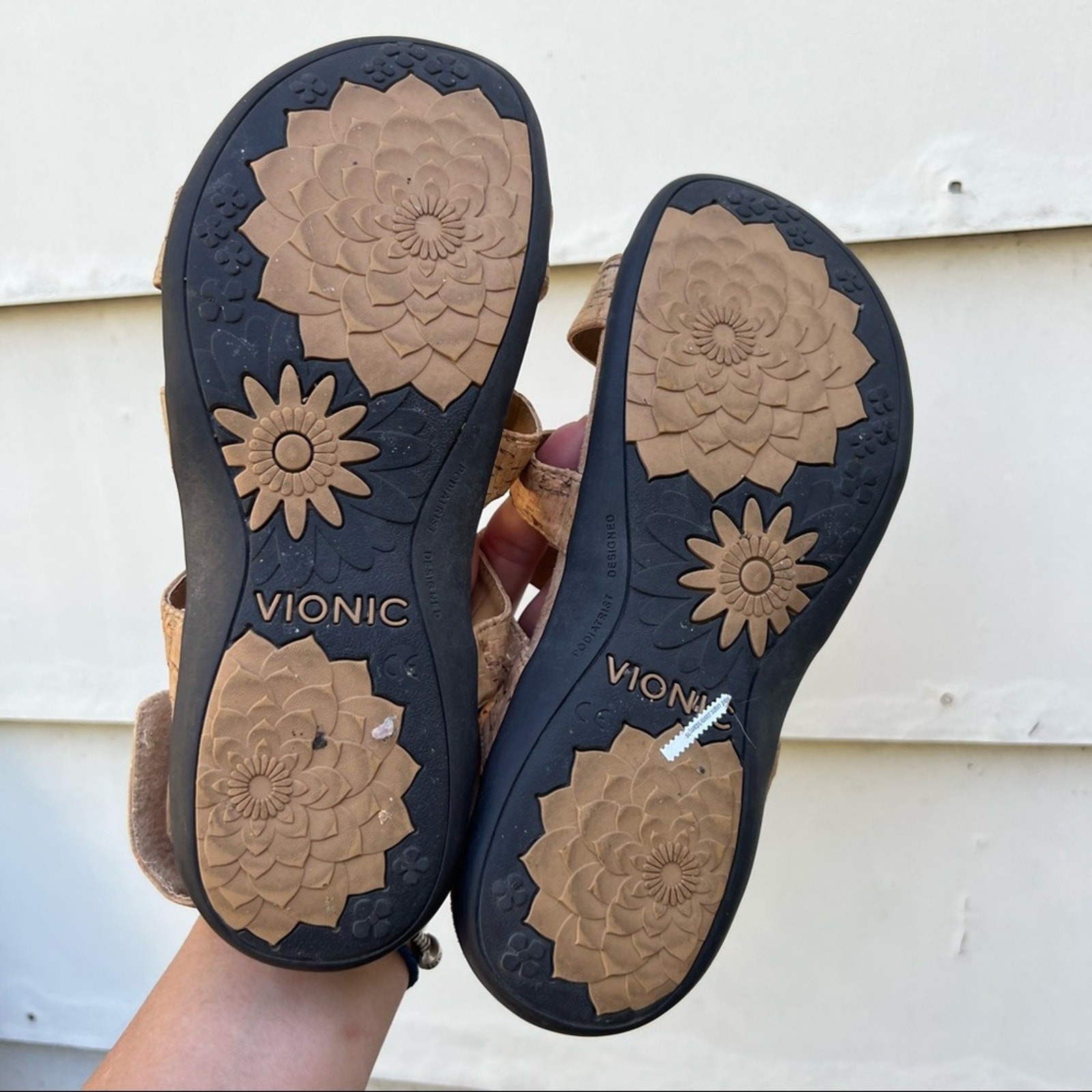 Vionic Amber adjustable cork square bead sandals … - image 5