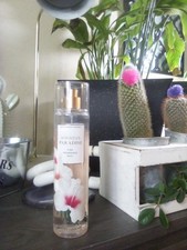 Hibiscus Paradise Discontinued Bath  Body Fine Fragrance Mist 8 Oz 90 Full