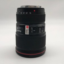 Canon EF 16-35mm f/4 L IS USM Zoom Lens with Hood Canon EF Mount Excellent