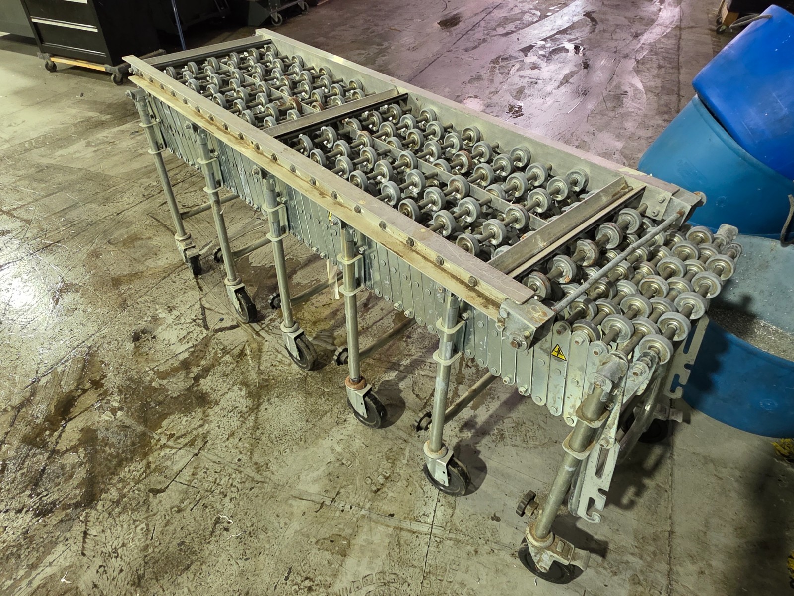 Industrial Flexible Roller Conveyor with 5 Straight Sections Included