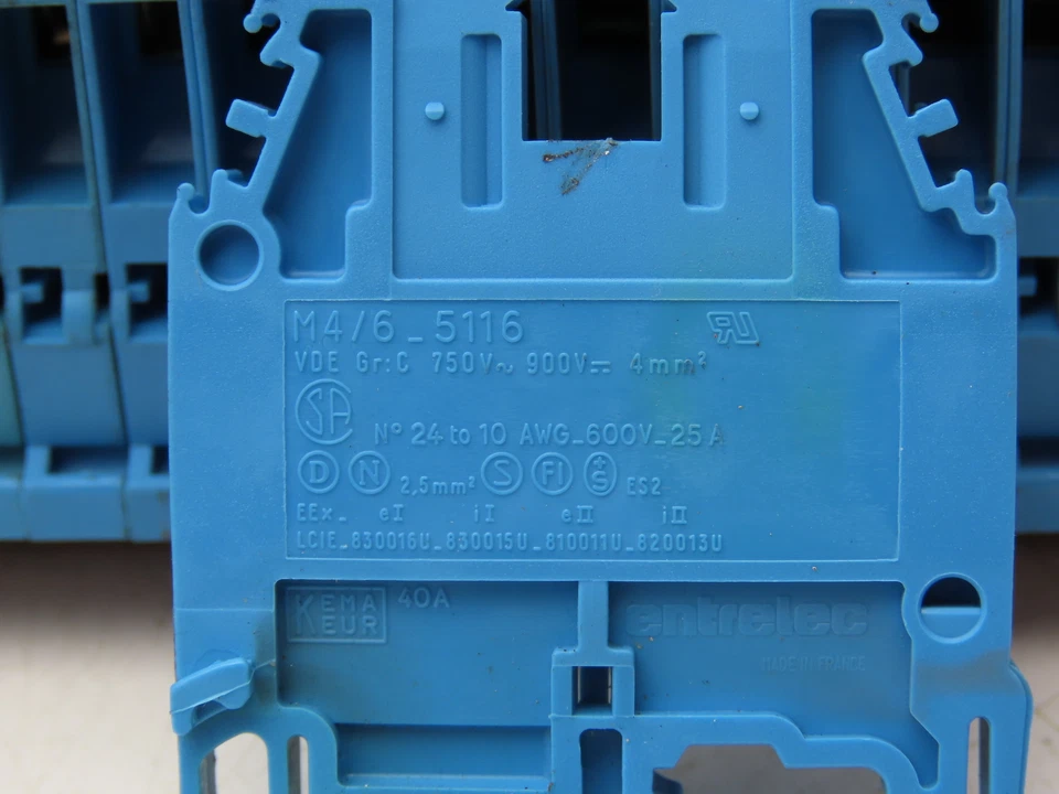 Entrelec Terminal Block Connector DIN Rail 24-10AWG 4mm² 600V 25A Lot of 150 - Image 2 of 4
