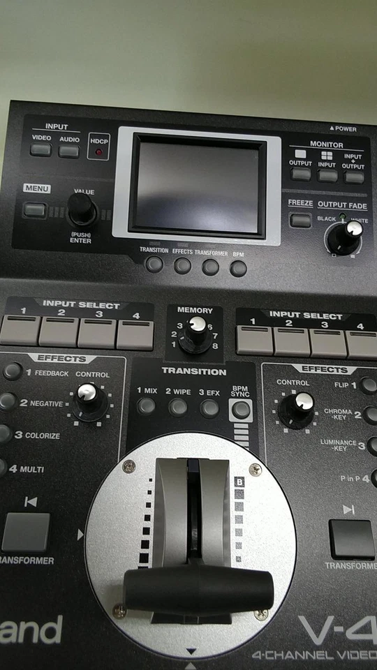 Mezclador digital conmutador de video Roland V-4EX 4 canales 10 entradas 3 salidas probado funcionando Foto 4 de 4