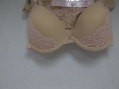 Extreme Look Lingerie Bra Set Beige With Pink Lace Size 34B/S New!!