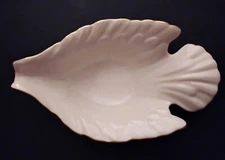 Lenox Vintage  Dove Dish  8"   Gold Trim Made In The USA 