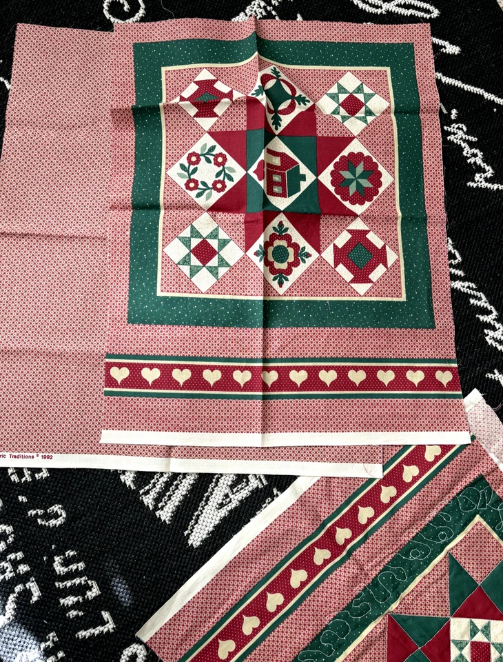 2 PANELS 20" +BACKS Vtg Red Green FABRIC TRADITION House Heart Star Quilt Pillow - Image 3 of 4