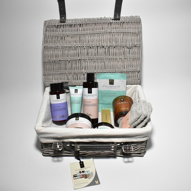 Champneys 9 Piece Pamper Hamper Gift Set Champneys Health Spa for sale